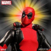 Marvel - Mezco One:12 Collective Figure - Deadpool