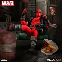 Marvel - Mezco One:12 Collective Figure - Deadpool