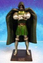 Marvel Super Heroes - Eaglemoss - #010 Doctor Doom (Docteur Fatalis)