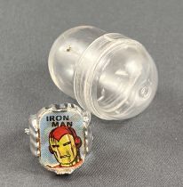 Marvel Super-Heroes - Flicker Lenticular Ring (Vari-Vue) Gunball Machine (1966) - Iron Man vs The Mandarin