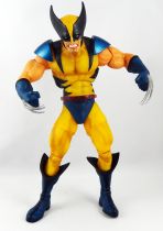 Marvel Super-Héroes - Wolverine 12\  rotocast figure (loose)