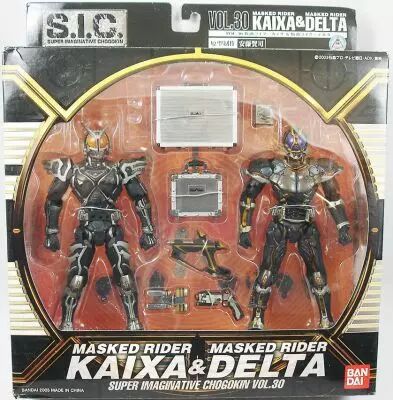 仮面ライダー FAIZ & KAIXA & DELTA フィギュアセット MASKED RIDER KAIXA & DELTA フィギュアセット 仮面ライダー