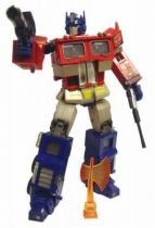 Master Piece MP-1 Cybertron Commander Convoy (Optimus Prime)