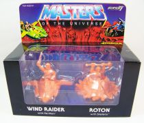 Masters of the Universe - M.U.S.C.L.E. Wind Raider & Roton (orange) - Super7