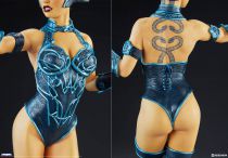 Masters of the Universe - Sideshow Collectibles - Evil-Lyn (classic colors) - 14\  resin statue