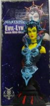 Masters of the Universe 200X - Evil-Lyn (vintage colors) Mini-bust