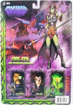 Masters of the Universe 200X - Mini-Statue Evil-Lyn & Screeech