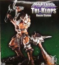 Masters of the Universe 200X - Tri-Klops 14\'\' Statue