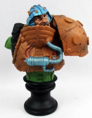 Masters of the Universe 200X- Neca - Man-At-Arms Micro-Bust (loose)