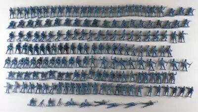 Matchbox P-5003 - 1:76 Figures - WW2 German Infantry 174 Pieces no Box