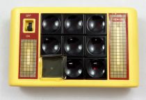 MB Electronics - Handheld Game - Genius Le Casse Tête Electronique Boite Française
