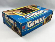 MB Electronics - Handheld Game - Genius The Electronic Mind Bending Puzzle French Box