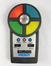 MB Electronics - Handheld Game - Simon Pocket (in French Box)