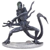 McFarlane - Alien vs. Predator - 12\'\' Grip Alien