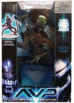 McFarlane - Alien vs. Predator - 12\'\' Grip Alien