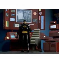 McFarlane Toys - Batman The Animated Series - The Batcave playset (With working lights) & Batman