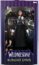 Mercredi & la Famille Addams - NECA - Wednesday Addams - Figurine articul&eacute;e 20cm