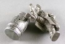 M.H.S.P. - The Bivouac - Foot Fusilier of the 21st Infantry Regiment in Greatcoat (Ref 151)