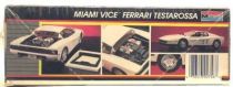 Miami Vice - Monogram plastic model kit - Ferrari Testarossa