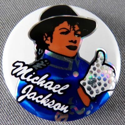 Michael Jackson - Badge Plastique 2,5cm - Michael Jackson avec Chapeau