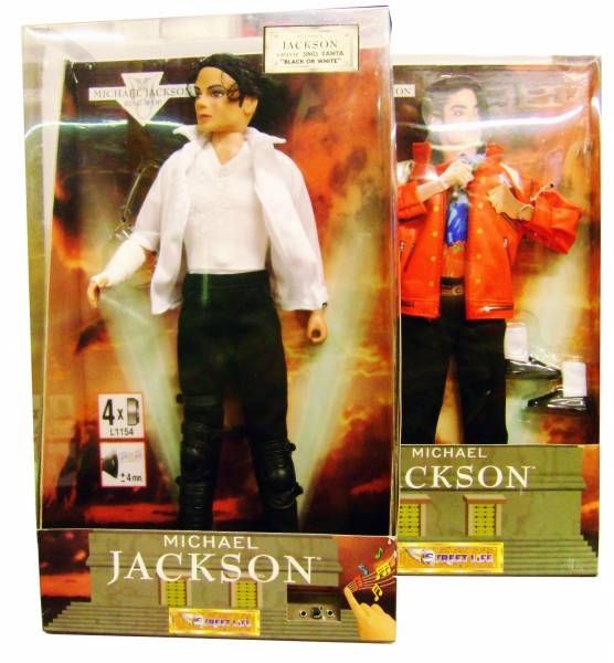 michael-jackson---king-of-pop---12---collectible-doll---michael-jackson-sing---black-or-white--p-image-271489-grande.jpg