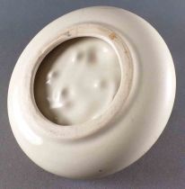 Michelin - White Ceramic Ashtray with Sitting Bibendum