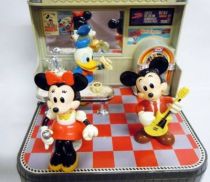 Mickey & Friends - Takara - Donald\'s Diner (Sound Activated Play-Along Show Toy)