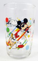Mickey & his Friends - Amora Mustard glass - For love of sport