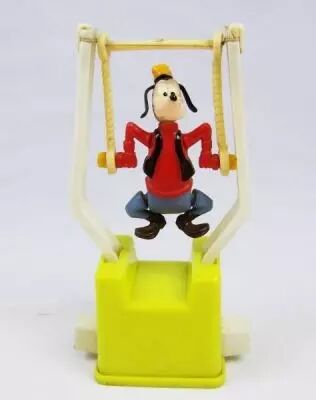 Mickey and friends - C�ji - Goofy tricky trapeze