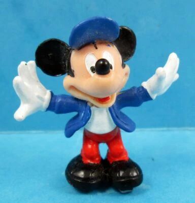 Mickey and friends - Disney PVC Mini Figure - Mickey Mouse iceskating