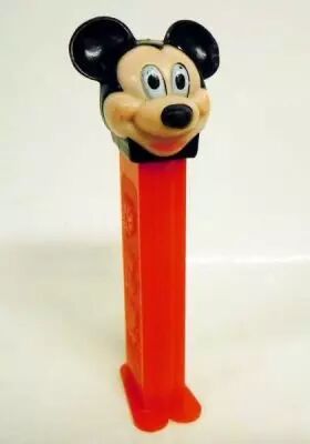 Mickey and friends - PEZ dispenser - Mickey (patent number 3.942.683)