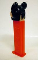 Mickey and friends - PEZ dispenser - Mickey (patent number 3.942.683)