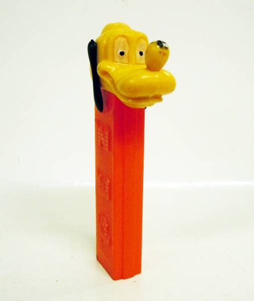 Hallo Advertentie zwaartekracht Mickey and friends - PEZ dispenser - Pluto (patent number 3.410.455) red