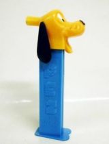 Mickey and friends - PEZ dispenser whistle - Pluto (patent number 3.942.683) clear blue