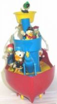 Mickey and friends - Polistil Plastic Vehicle - Donald and the Whaler