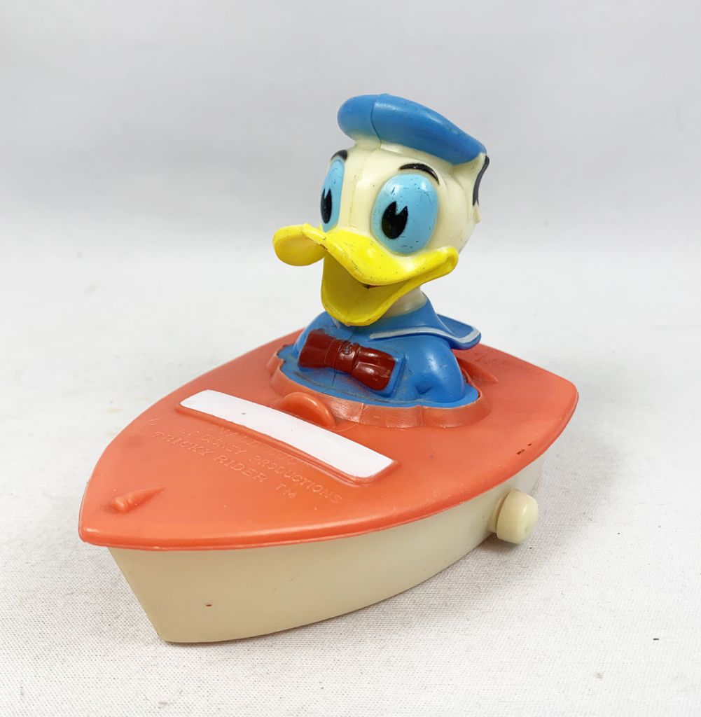 Mickey and Friends - Pull-Ring Plastic Toy - Donald Duck in Boat (Tricky  Rider T.M.)