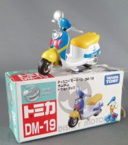 Mickey and friends - Takara Tomy DM-19 Die-cast Vehicle - Donald\'s Scooter Disney Motors Works Div.