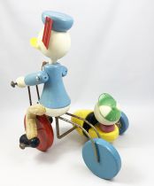 Mickey and friends - Wooden Pull-up Toy - Donald Duck and Huey in Sidecar (Vilac)