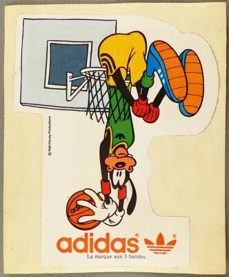 Mickey et ses amis - Autocollant Adidas - Dingo Basket Ball