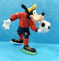 Mickey et ses amis - Figurine PVC Bullyland 1998 Winnig Team - Dingo Footballeur #2
