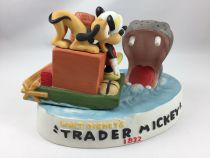 Mickey Trader  - Statuette Porcelaine Edition Limitée (Made in Japan)