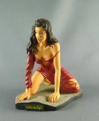 milo_manara___statuette_altaya_n__20___xenia_1