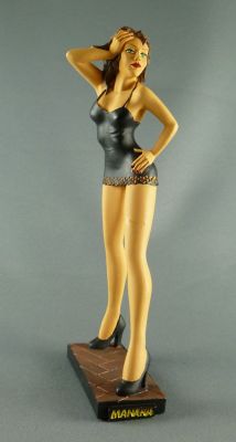 15 cm 7'' Figurine N° 27 LINDA RARE résine MILO MANARA env 