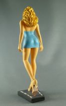 milo_manara___statuette_altaya_n__30___donatella_2