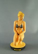 milo_manara___statuette_altaya_n__50___stephanie_1