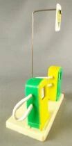 Minialuxe - Ilot 2 Pompes &agrave; Essence BP 1/43 - Etat Neuf