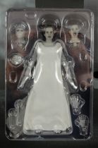 Monstres Studios Universal - NECA - Ultimate The Bride of Frankenstein (black & white)