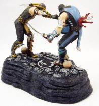 Mortal Kombat - Scorpion vs. Sub-Zero : Fatality! - pvc figures + artbook