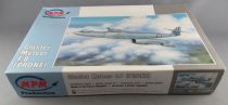 Mpm 72569 - Avion Gloster Meteor F.8 Prone 1/72 Neuf Boite