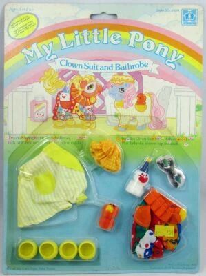 My Little Pony - Hasbro UK - Baby Wear with Pocket Pals - Clown Suit and Bathrobe